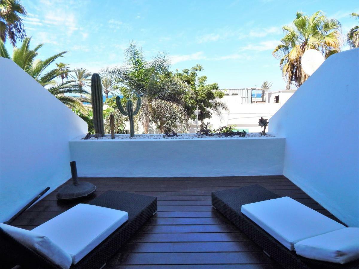 Beautiful Beachfront Playa de las Américas Extérieur photo